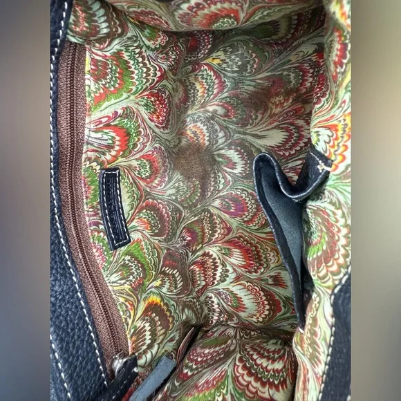 Dooney and Bourke Black Pebbled Leather Satchel with Key Lock and Duck Charm - Picture 11 of 12